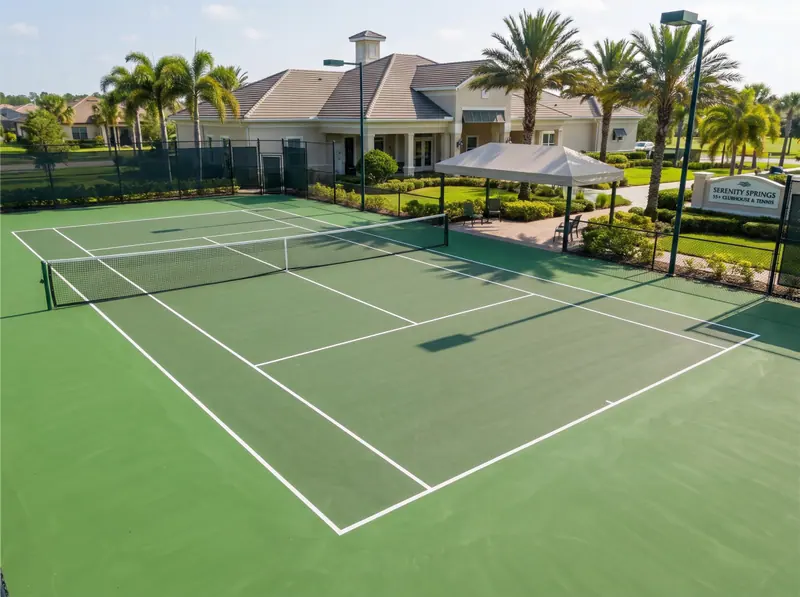 Holiday Village tennis